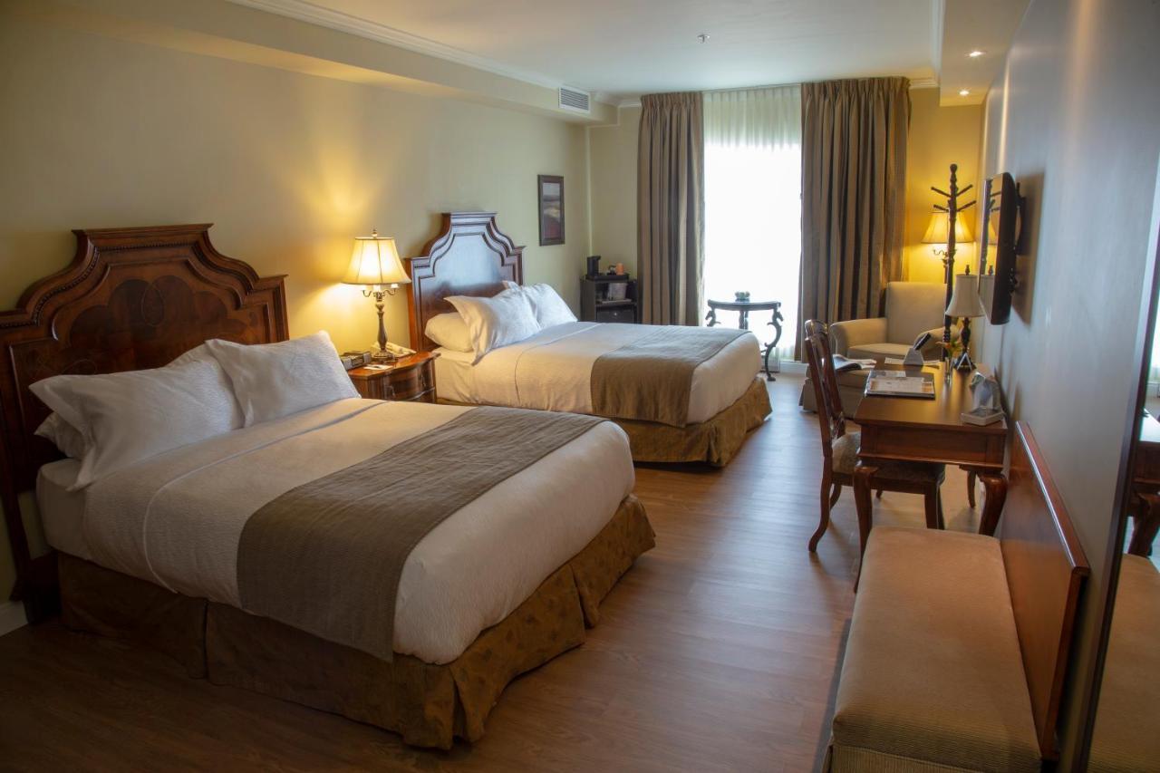Hotel Brossard Zewnętrze zdjęcie