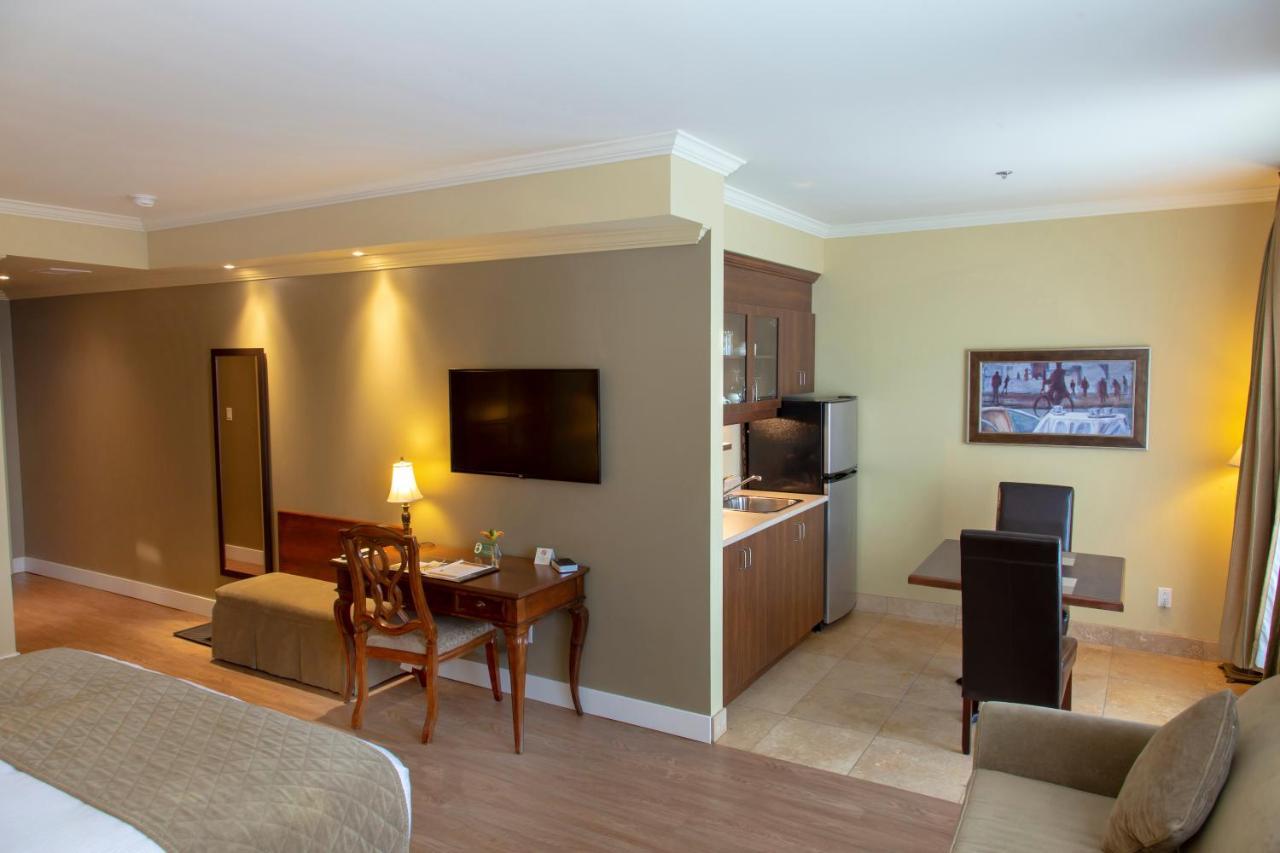 Hotel Brossard Zewnętrze zdjęcie