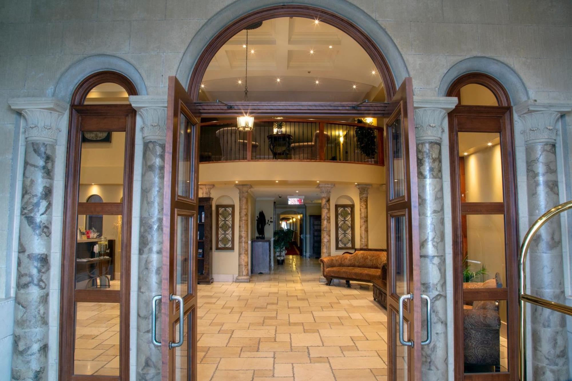 Hotel Brossard Zewnętrze zdjęcie